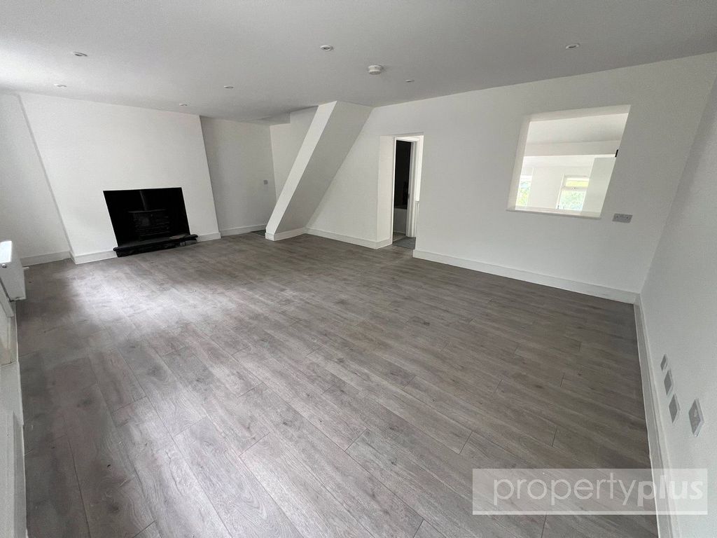 Property photo 3 of 13 Picture No. 09