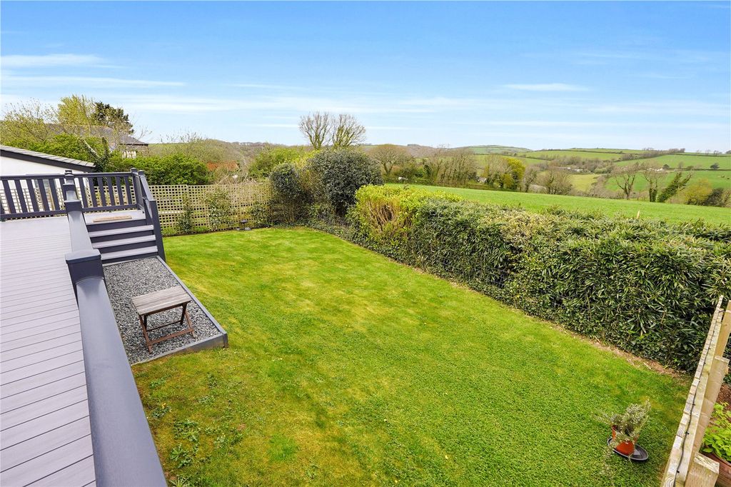 Property photo 3 of 13 Picture No. 04