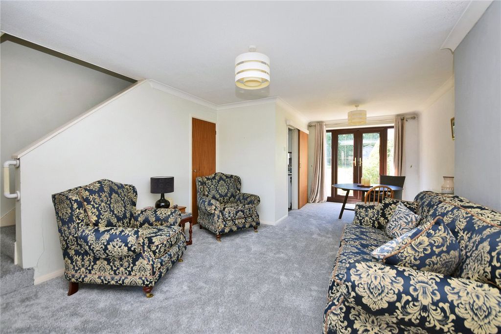 Property photo 2 of 17 Picture No. 02