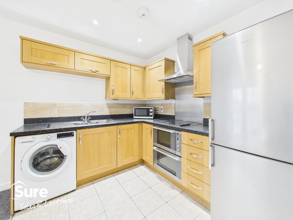 Property photo 3 of 16 1163675