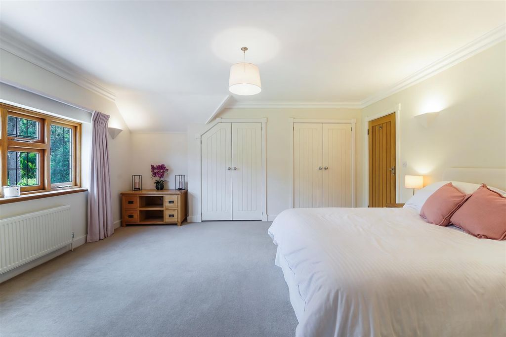 Additional image 24 of 5 bed detached house for saleRickman Hill Road, Chipstead, Coulsdon CR5