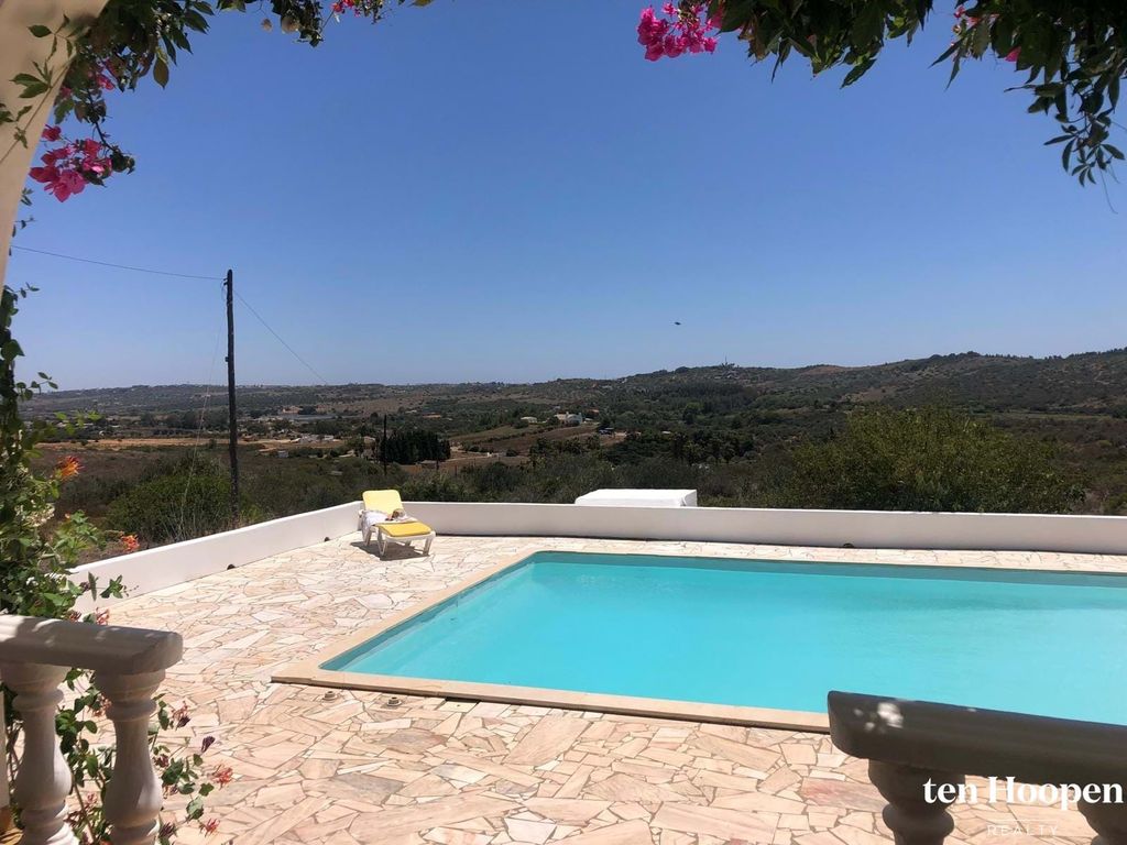 Property photo 3 of 30