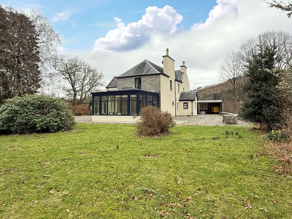 Property photo 3 of 74