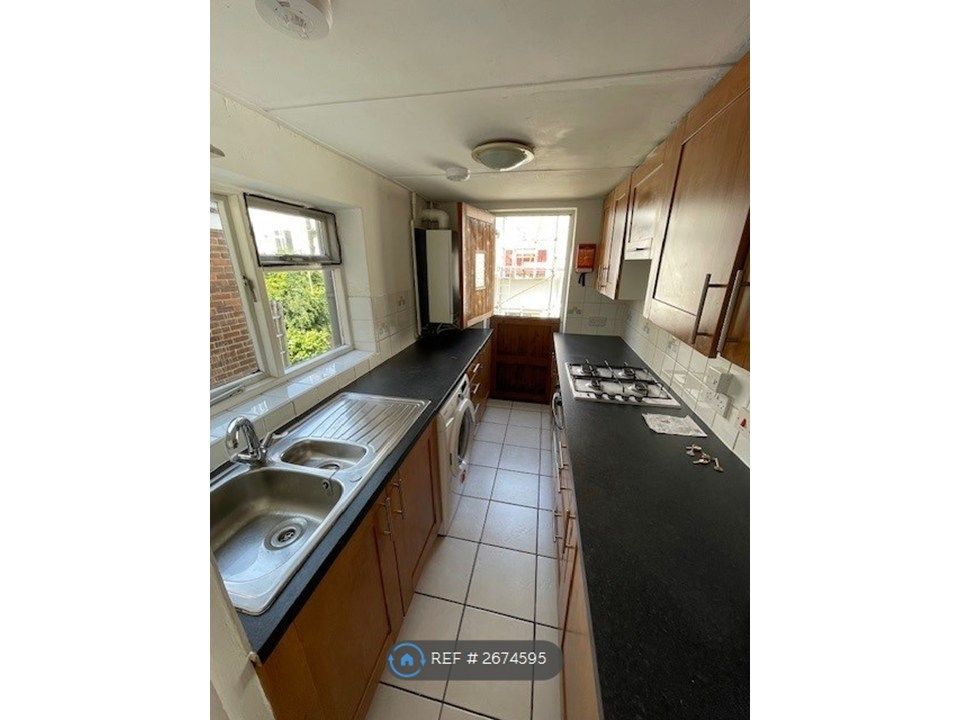 Property photo 3 of 8