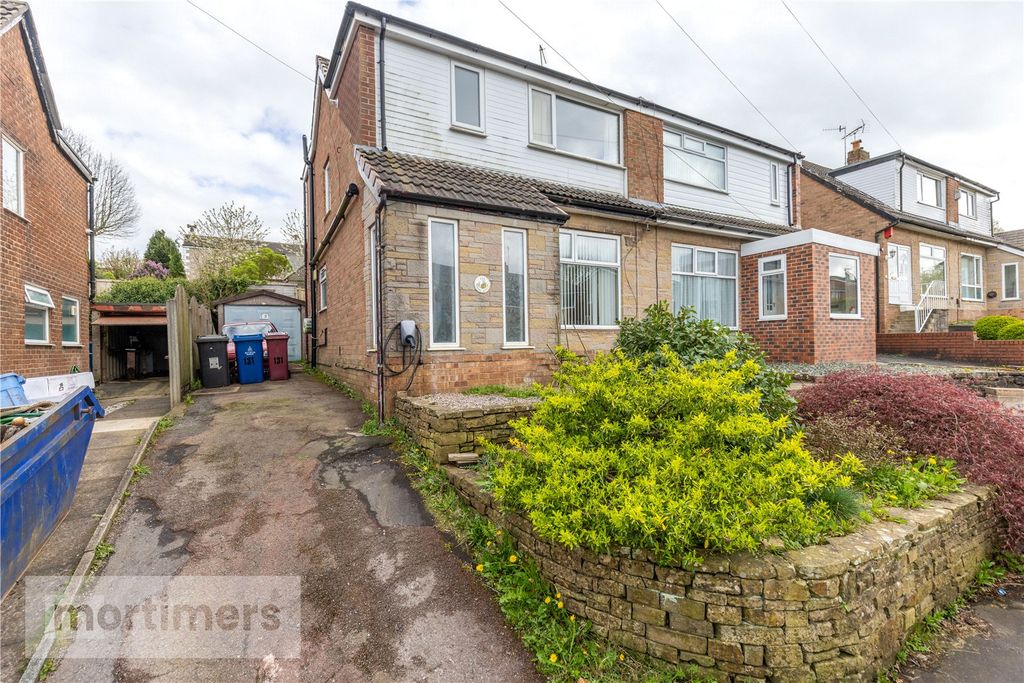 Property photo 1 of 21 Front External