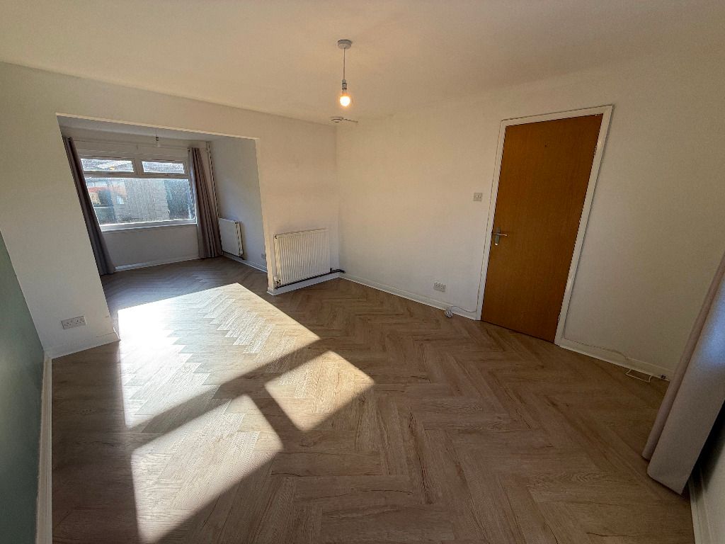 Property photo 3 of 14 Photo 3