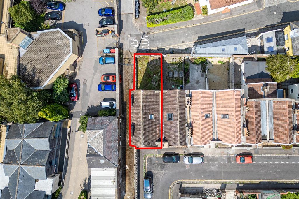 Property photo 3 of 35 16 Osborne Villas, Kingsdown, Bristol, Bs2 8Bp | F