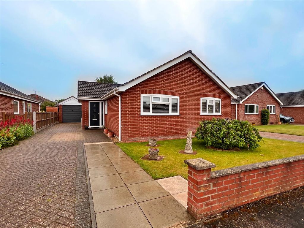 Property photo 1 of 18 1