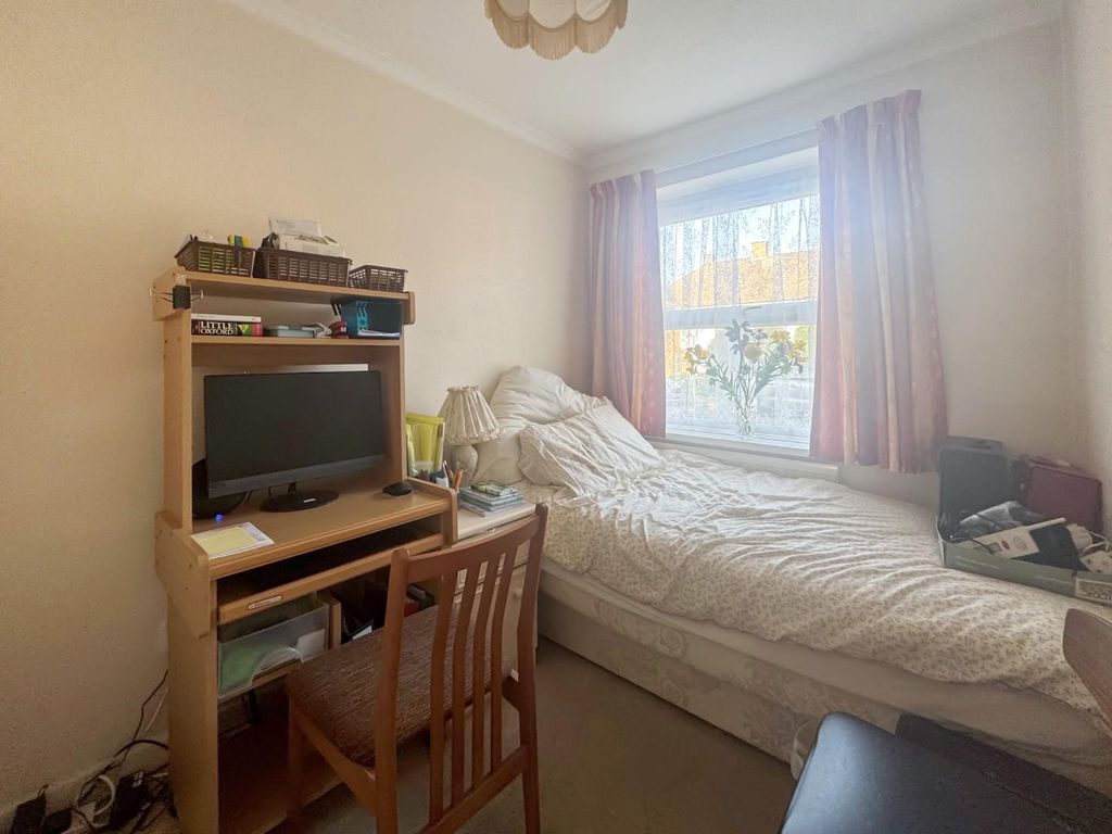 Property photo 3 of 8 2.Jpg