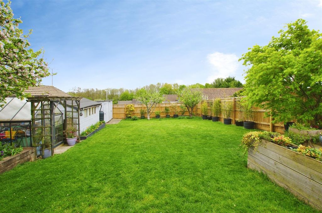 Property photo 2 of 15 Rear Garden