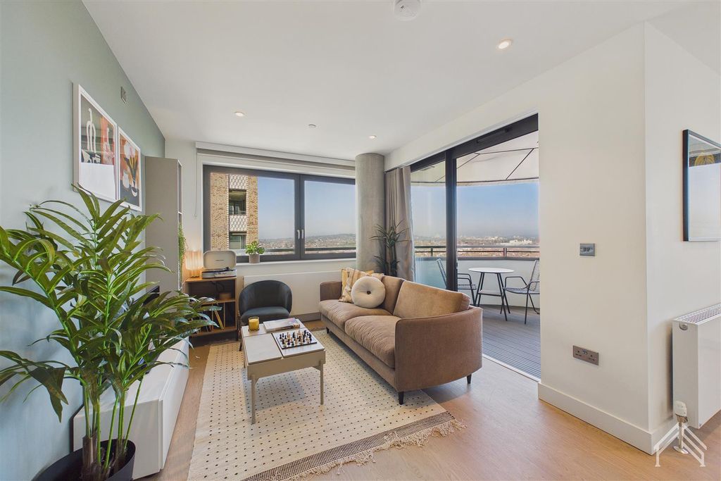 Property photo 1 of 18 1.Jpg