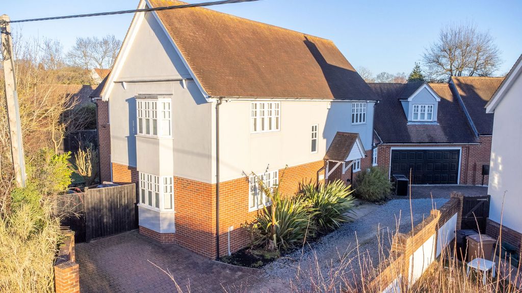 Property photo 1 of 24