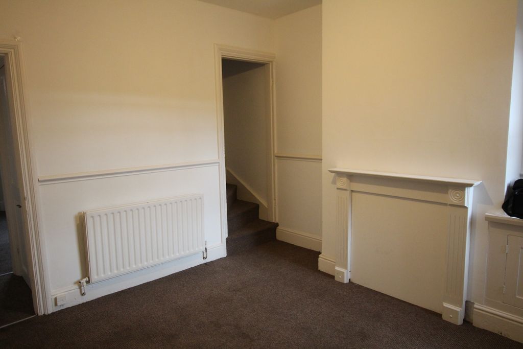 Property photo 3 of 8 Img_7007