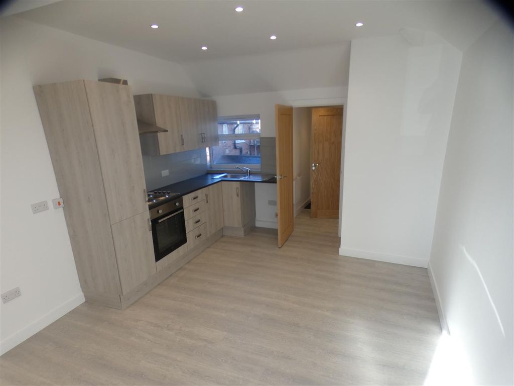 Property photo 1 of 6 21A Station Road Kitchen.Jpg