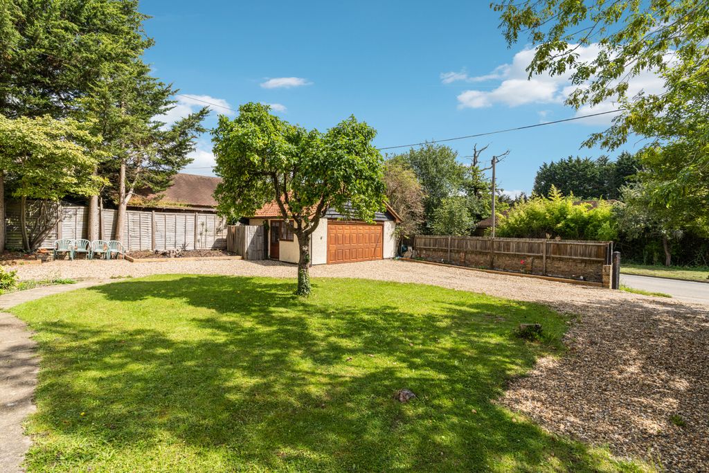 Property photo 2 of 15