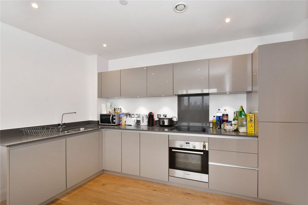 Property photo 3 of 11 Picture No. 26