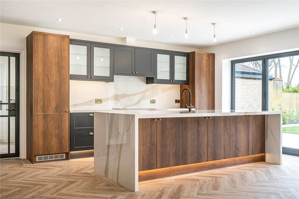 Property photo 3 of 18 Kitchen/Family