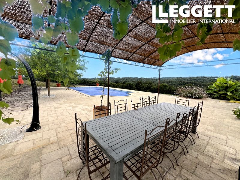 Property photo 2 of 10