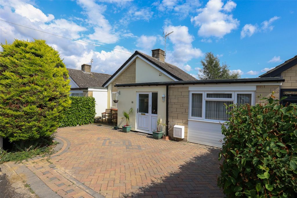 Property photo 1 of 16 Picture No. 19