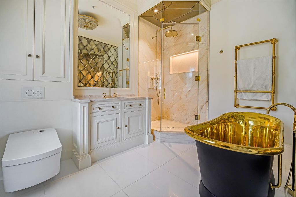 Additional image 17 of 5 bed detached house for saleHigh Beech, Loughton, Essex IG10
