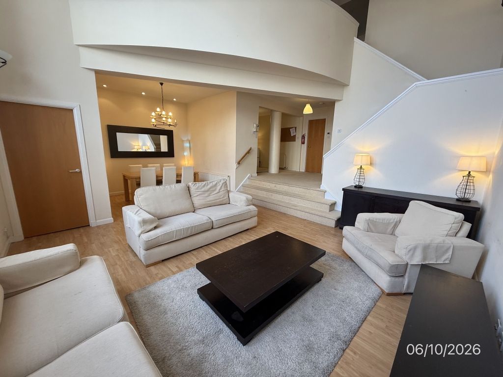 Property photo 1 of 12 Lounge/Dining