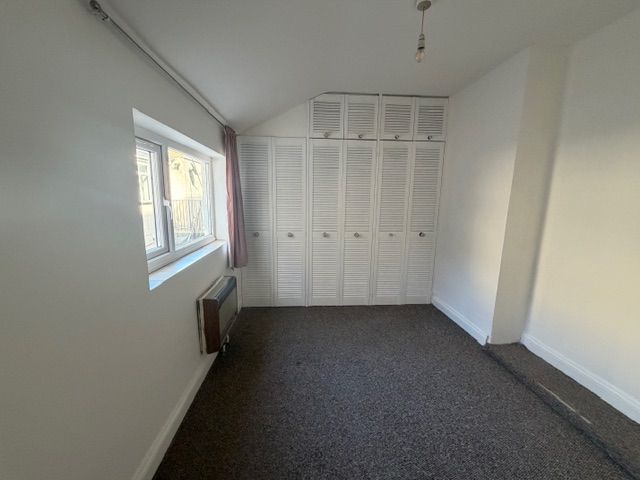 Property photo 3 of 3