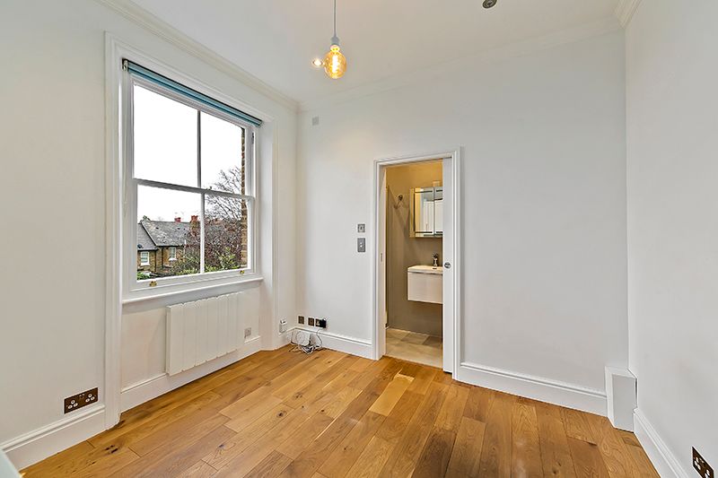 Property photo 3 of 8