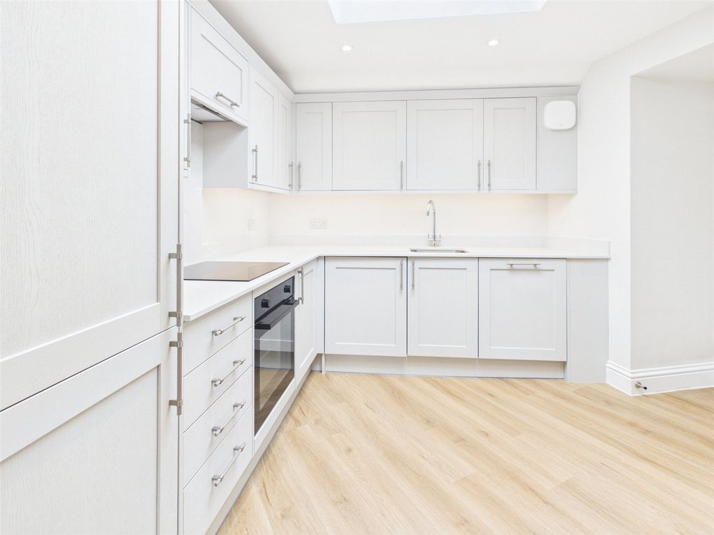 Property photo 2 of 6 Picture No. 02