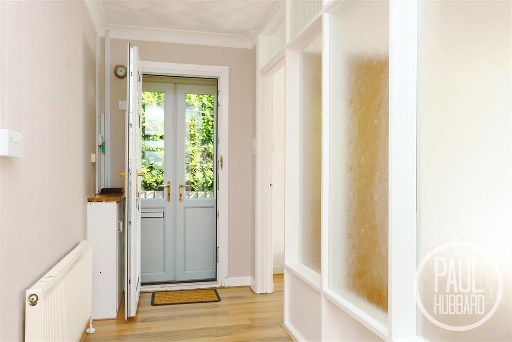 Property photo 3 of 17 Img_3121-2.Jpg