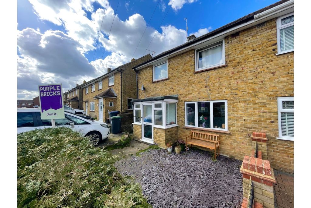 Property photo 1 of 22 Front Garden