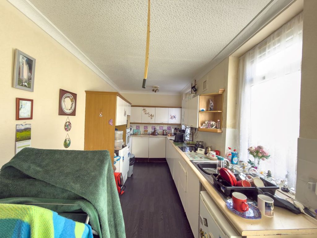 Property photo 3 of 10 Image 3