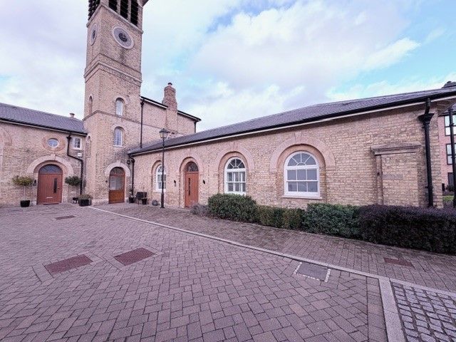 Property photo 1 of 9 Front