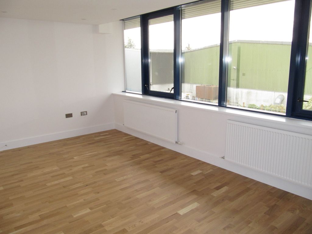 Property photo 1 of 4 Living Area