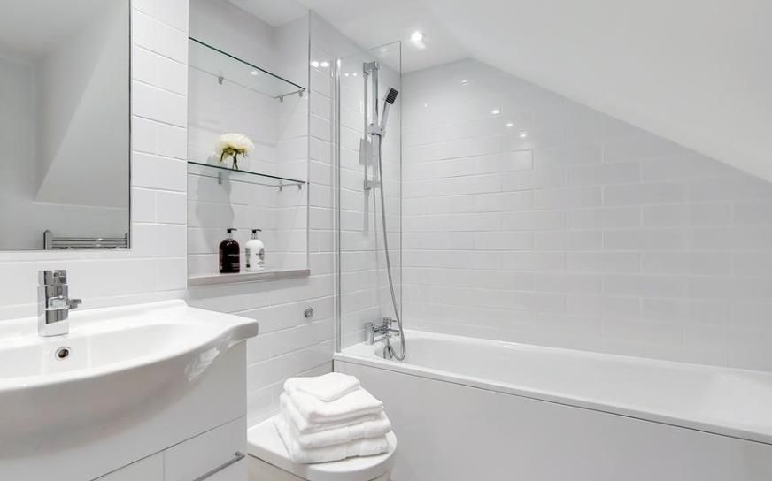 Property photo 2 of 3 3