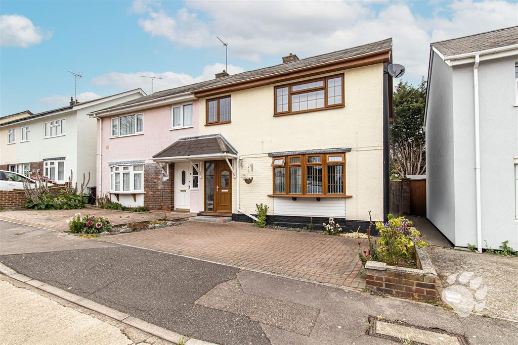 Property photo 1 of 25 Front