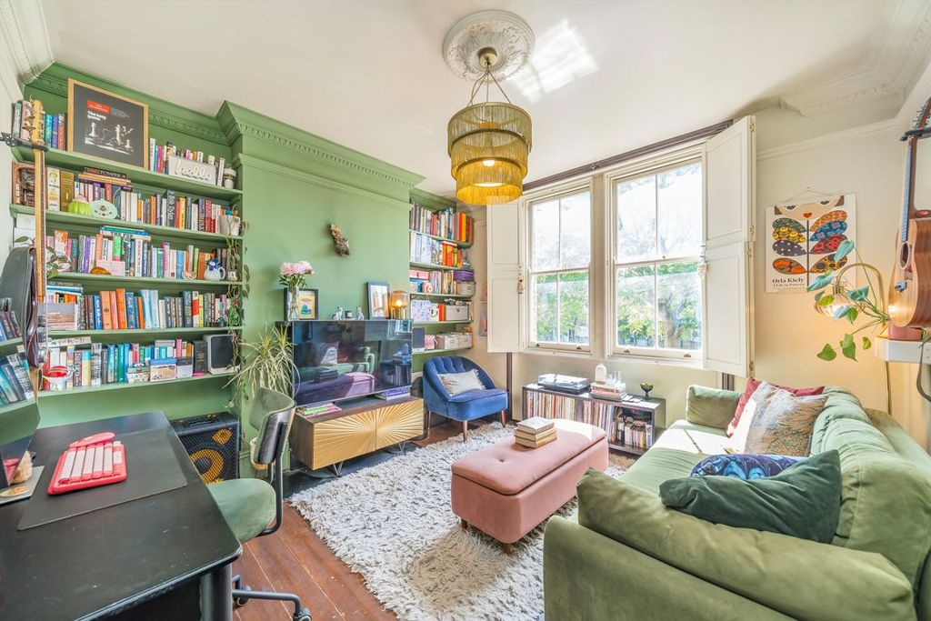 Property photo 2 of 5