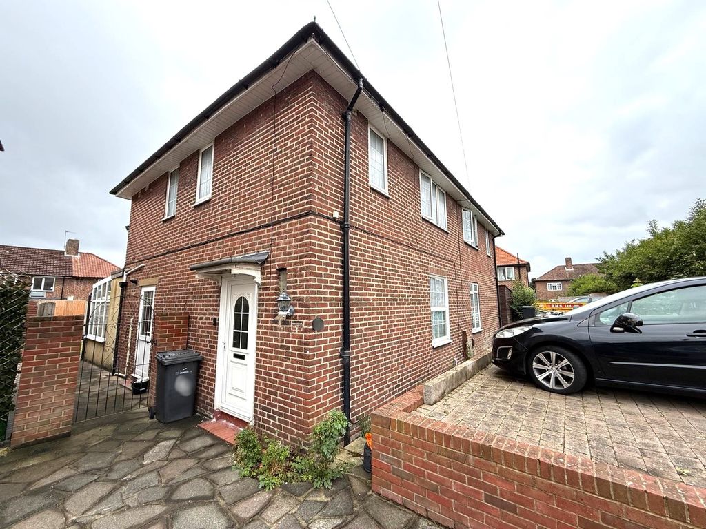 Property photo 2 of 17 Photo 8