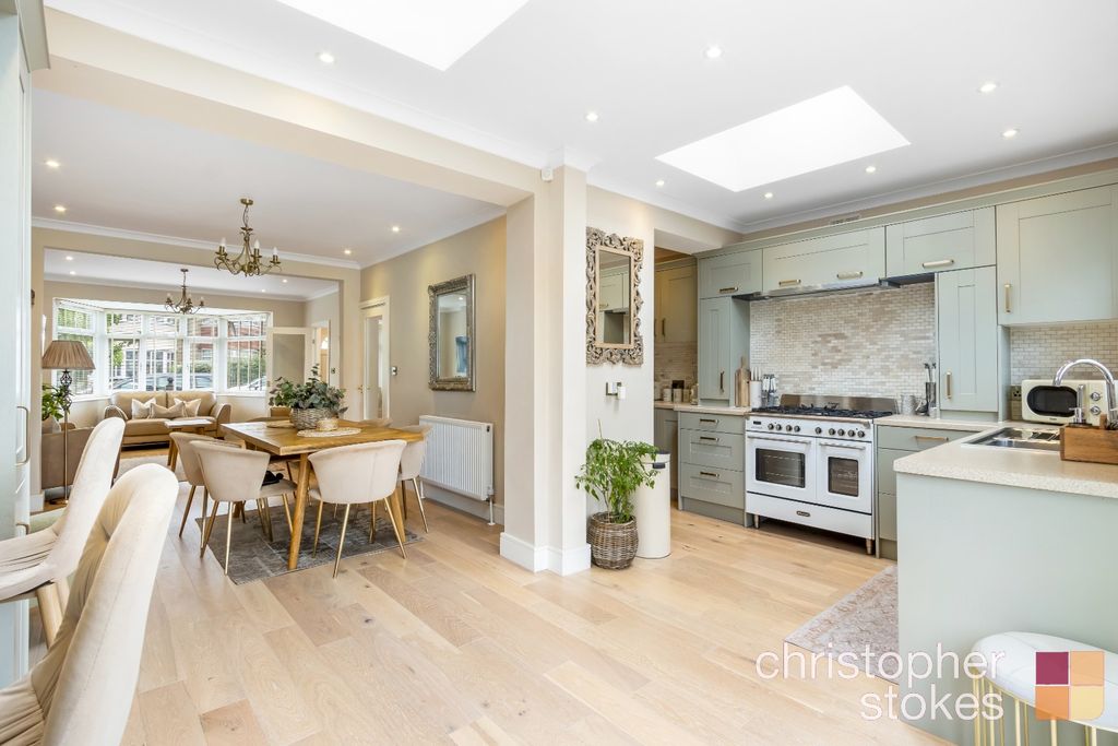 Property photo 3 of 20 4190126