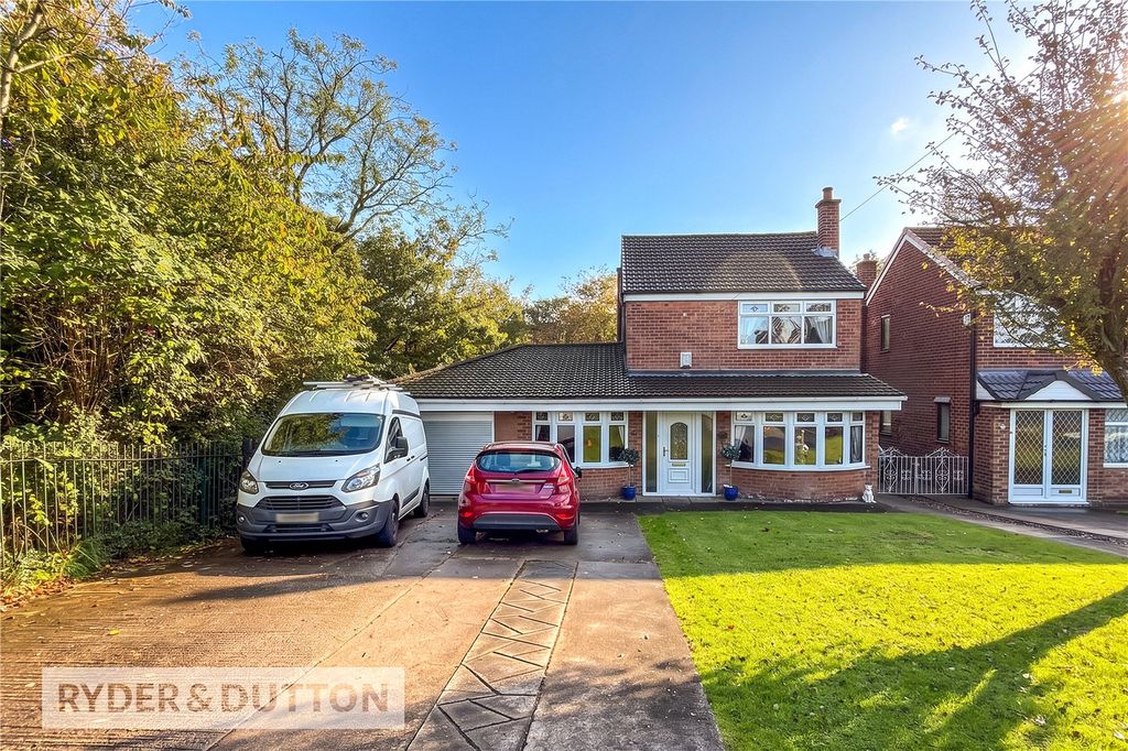 Property photo 1 of 21 External