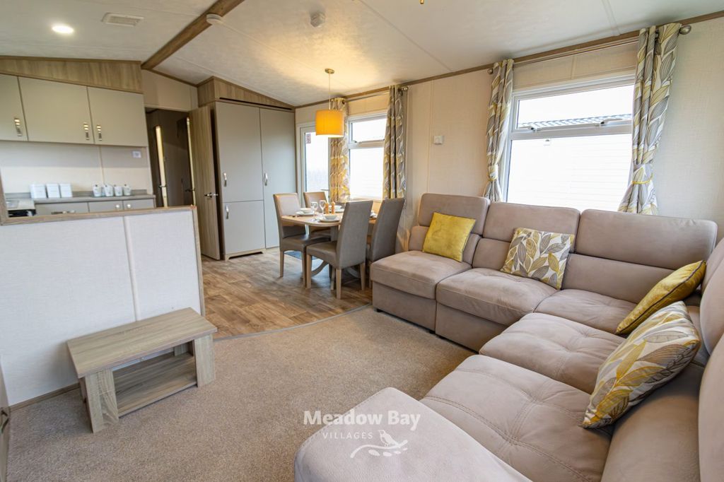 Property photo 3 of 12 923A0867 Enhanced Nr.Jpg