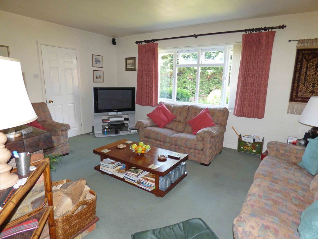 Property photo 3 of 13 Photo 3
