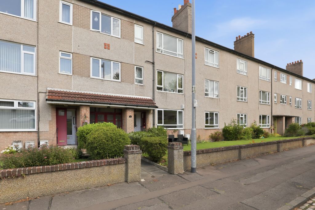 Property photo 1 of 36