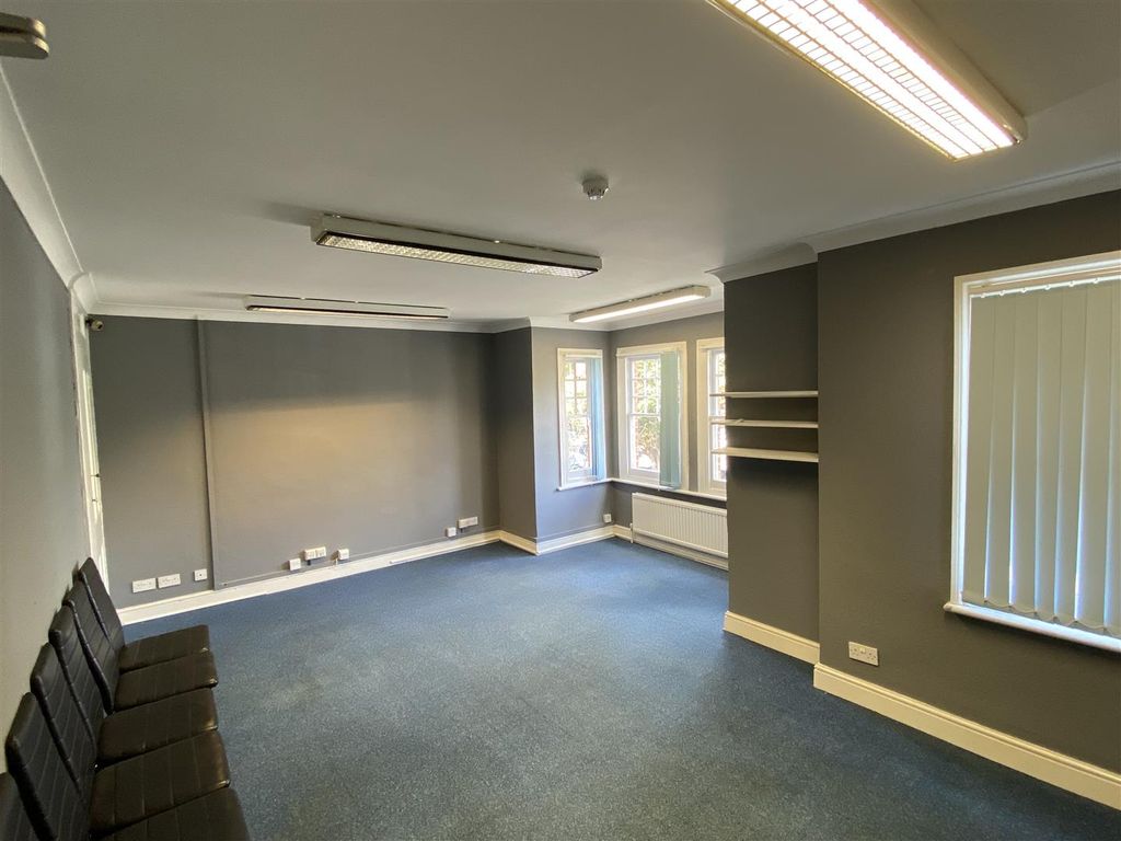 Property photo 2 of 6 Img_4746.Jpg