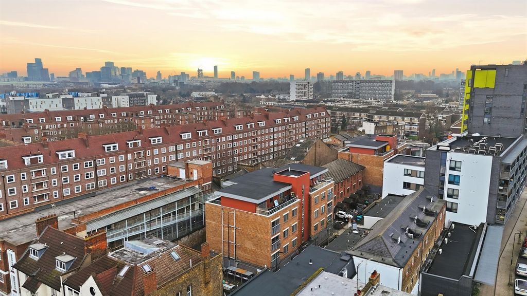 Property photo 2 of 12 Dji_20260119184159_0967_d.Jpg