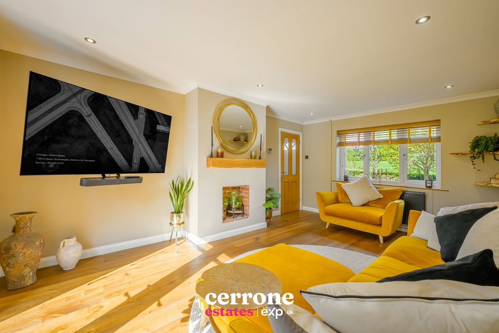 Property photo 3 of 23