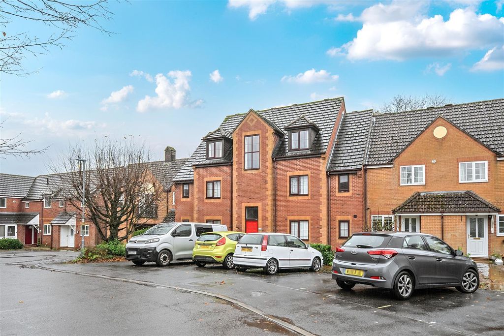 Property photo 1 of 16 1381474-21-69172287Ccaa8.Jpg