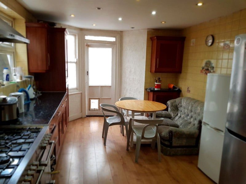 Property photo 2 of 4