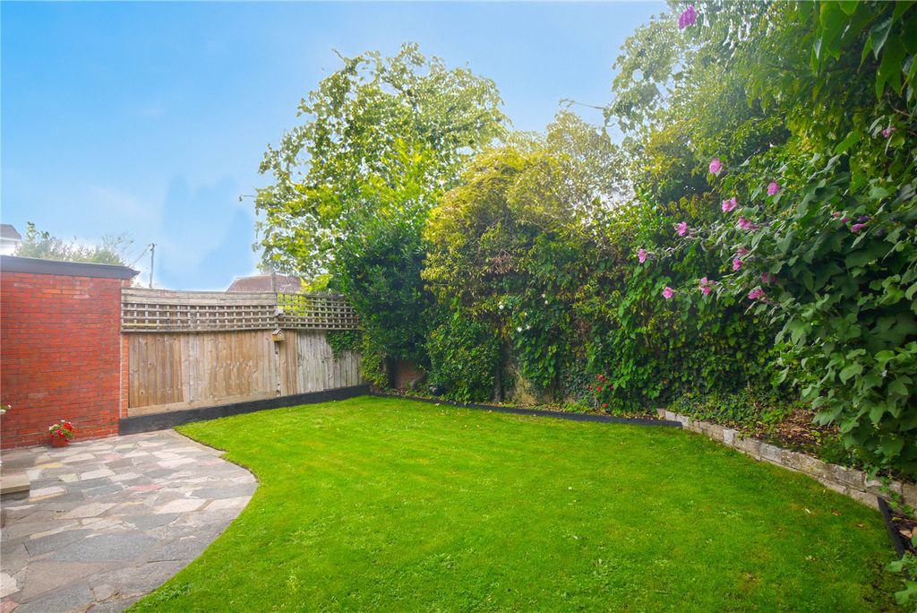 Property photo 2 of 16 Picture No. 34