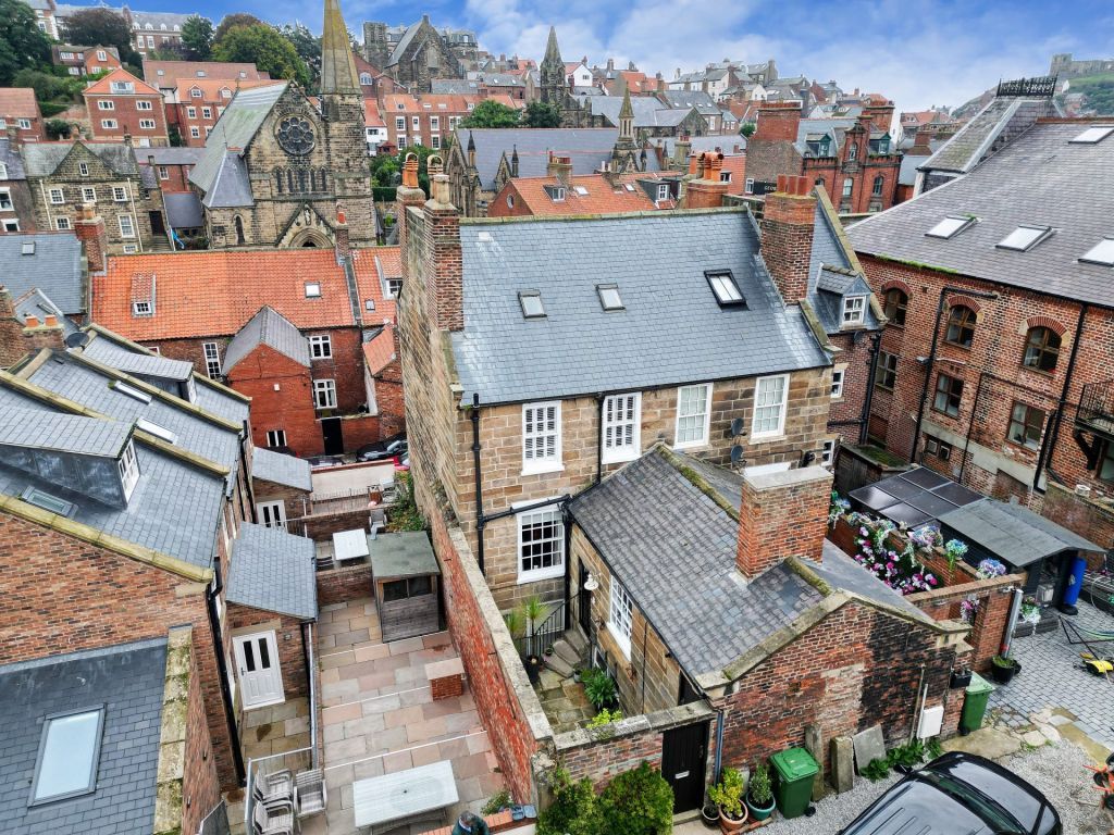 Property photo 1 of 29