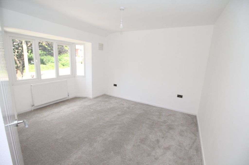 Property photo 3 of 8 Bedroom One